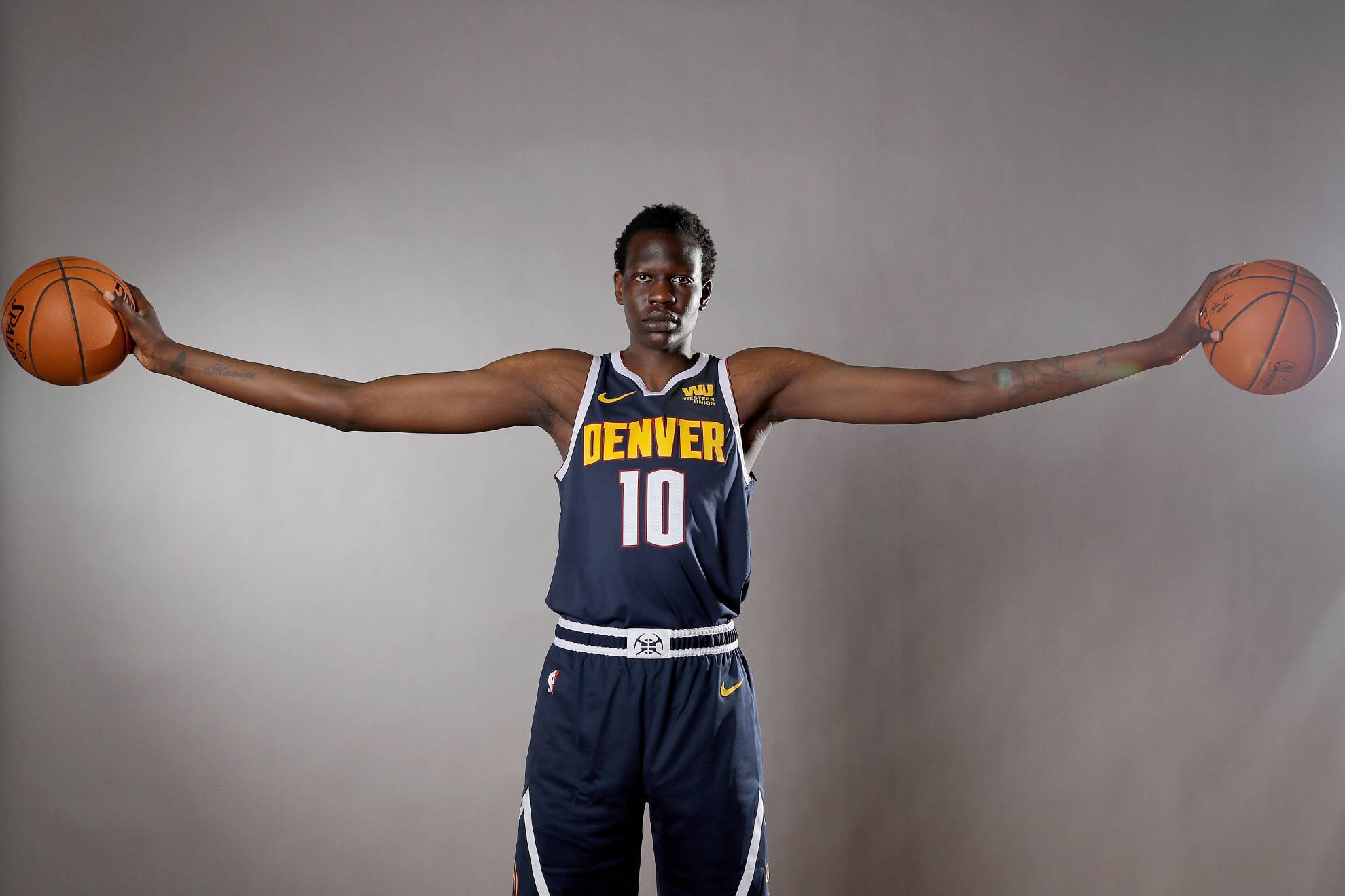 Manute Bol Height